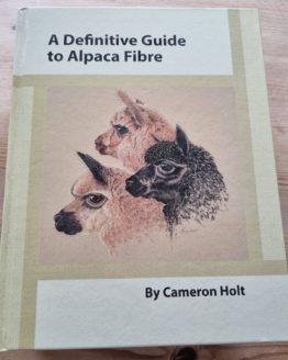 Alpakkavandring - AlpacaEQ - A Definitive Guide to Alpaca Fibre by Cameron Holt
